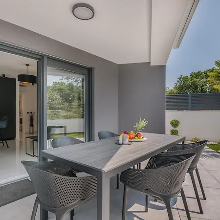 Ak Lux With Private Pool Appartement *